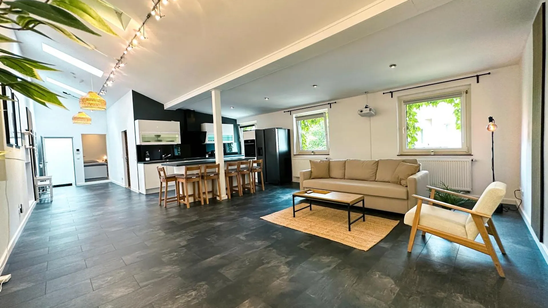 Loft Im Herzen Von Hannover contacts